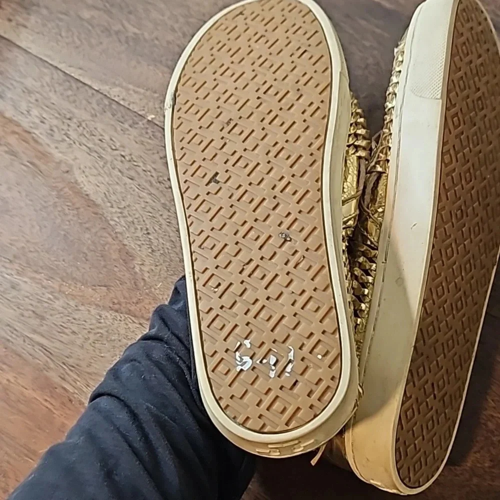 Tory Burch Gold Loafers‎